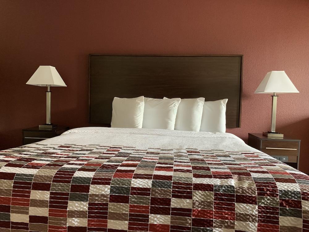 Red Roof Inn Atlanta - Six Flags Lodge West Экстерьер фото